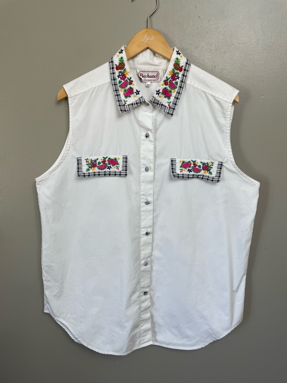 Vintage Bechamel Sleeveless Button Down Shirt XL white fruit embroidered